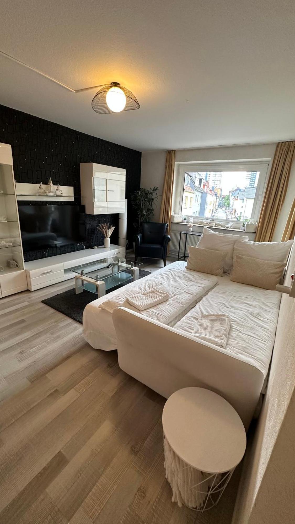 Fewo Am Deich 1 Zentral Mit Stadtblick Und Kontaktloser Check In Bremerhaven Luaran gambar