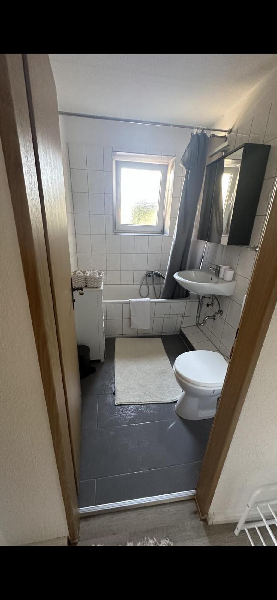 Fewo Am Deich 1 Zentral Mit Stadtblick Und Kontaktloser Check In Bremerhaven Luaran gambar